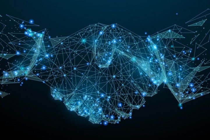 Digitale Darstellung eines Handschlags mit leuchtenden Verbindungen und Netzwerkmustern.